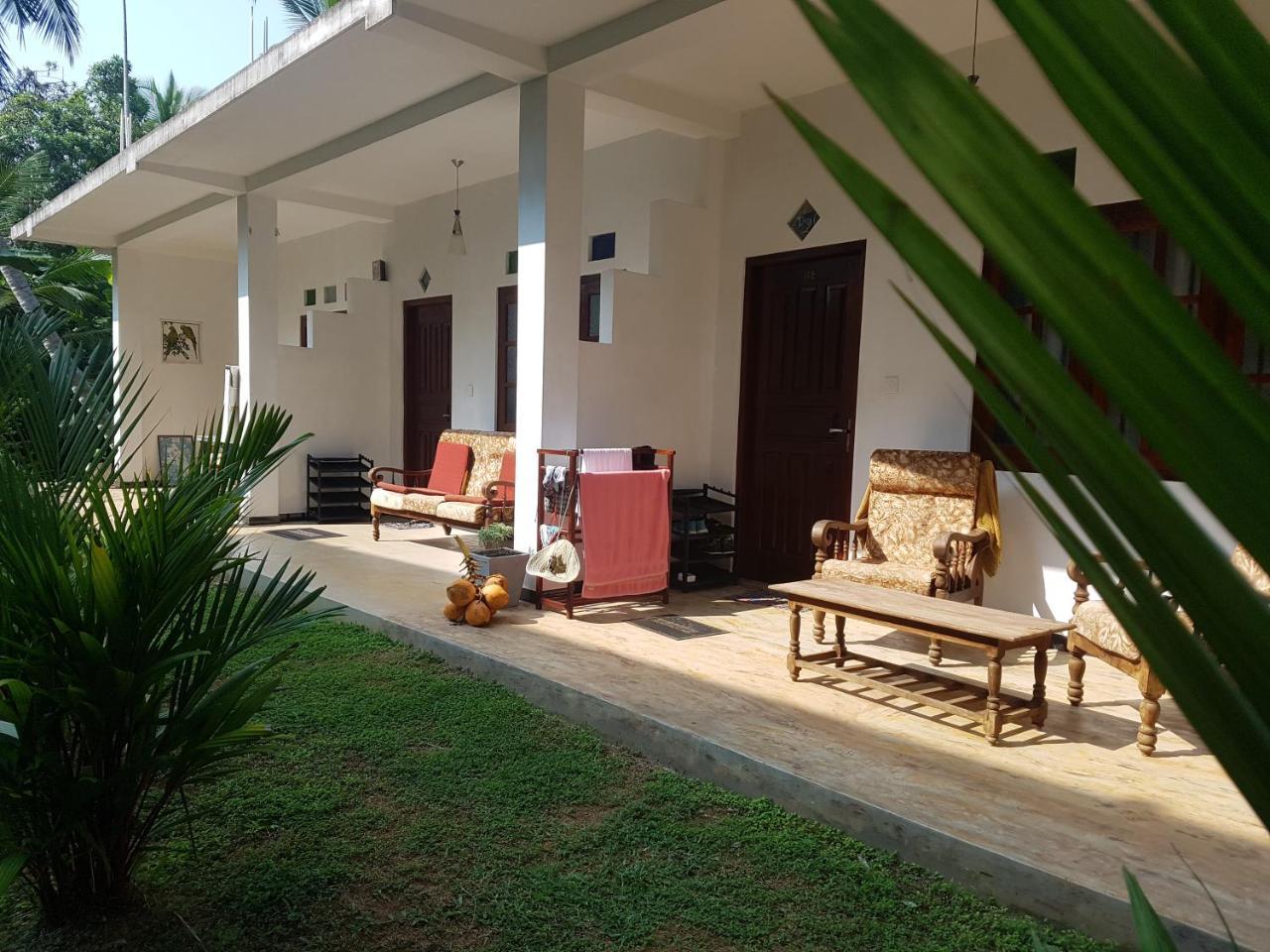South Heaven Villa Hikkaduwa Buitenkant foto